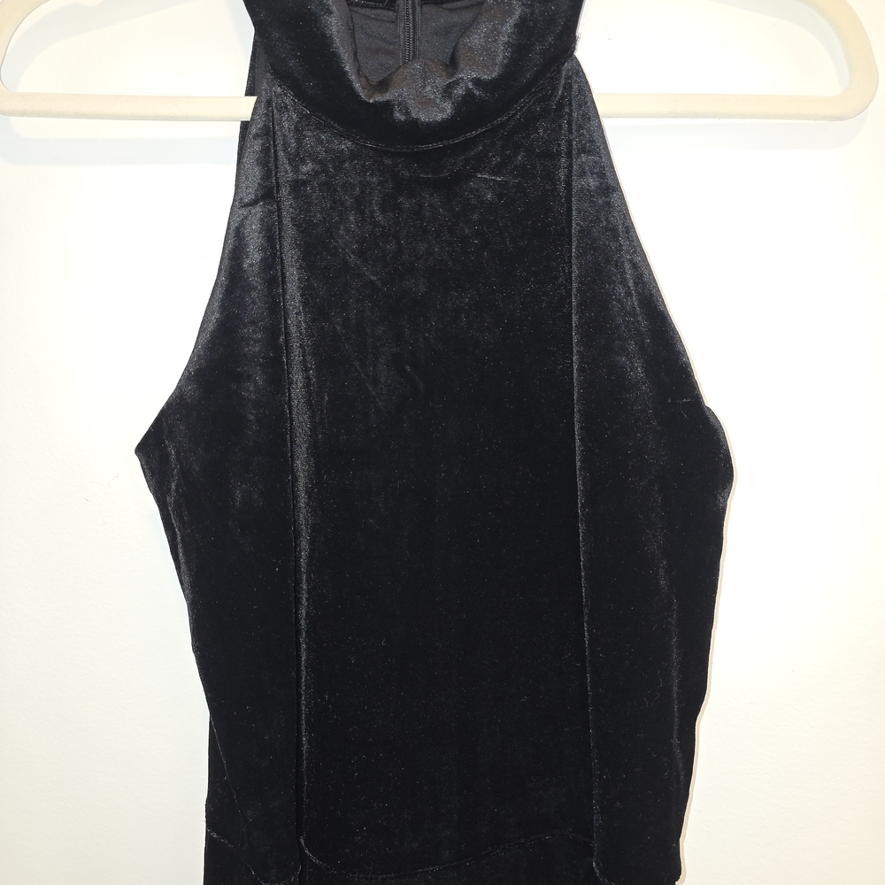 Chic Black Halter Maxi Dress - Picture 5 of 13